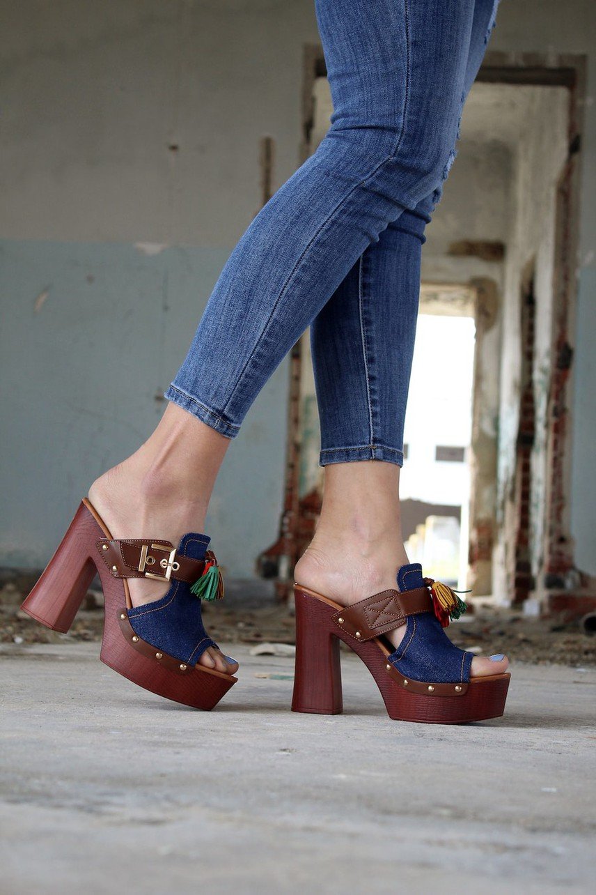 Elevate Your Style with Women's Clothes Heels