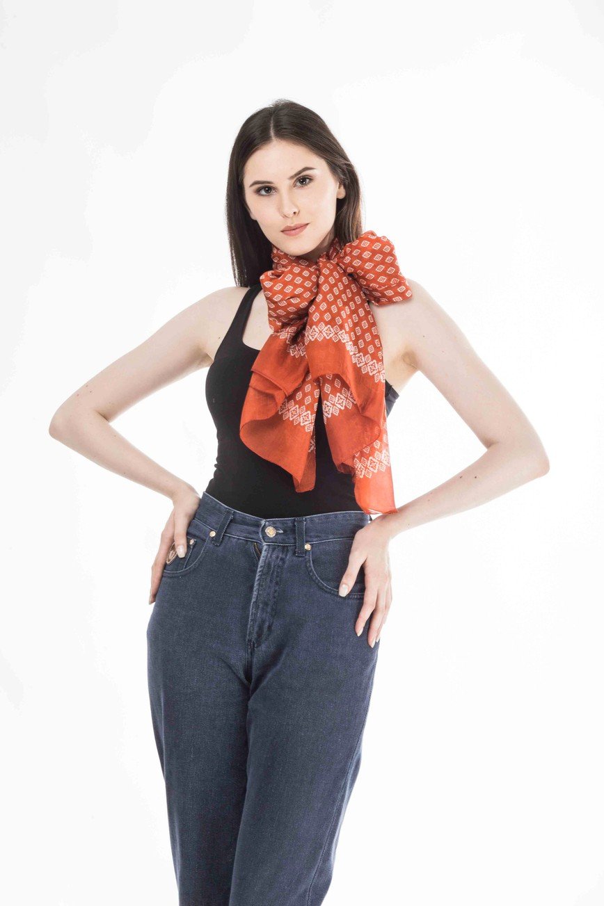Elevate Your Style with Women's Clothes Silk Scarves