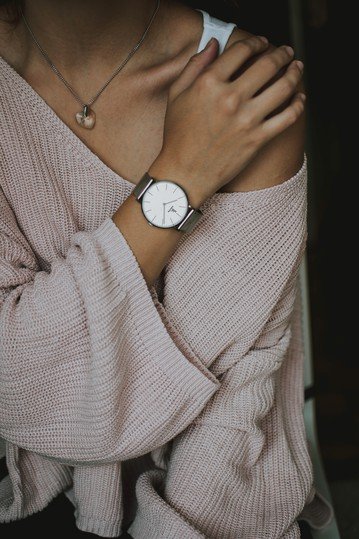 The Perfect Accessory: Women's Clothes Watches